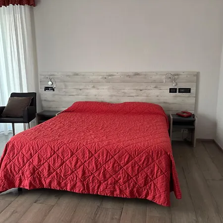 Valle D'oro Hotel *