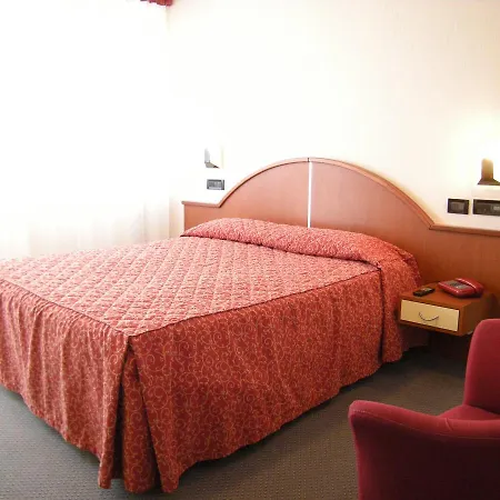 Valle D'oro Hotel *