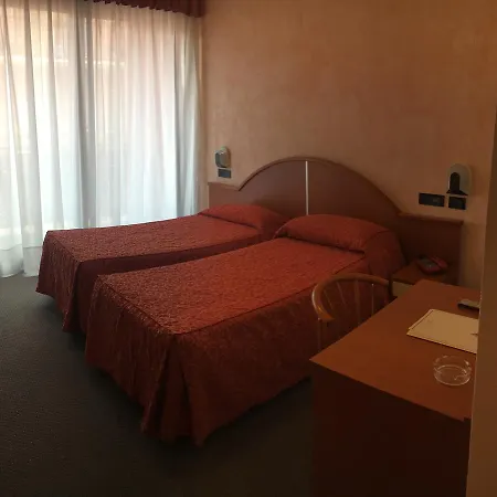 Valle D'oro Hotel Albino