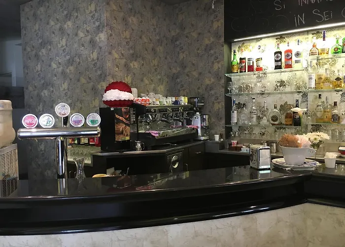 Valle D'oro Hotel Albino