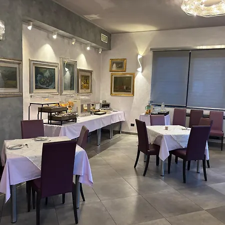 瓦莱多奥尔酒店 Albino