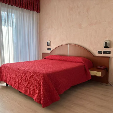 酒店 瓦莱多奥尔酒店 *